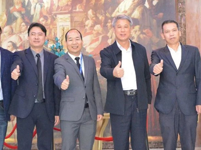 企業(yè)動(dòng)態(tài)石油化工學(xué)院赴阿里大師集團(tuán)走訪交流，促雙方合作發(fā)展！